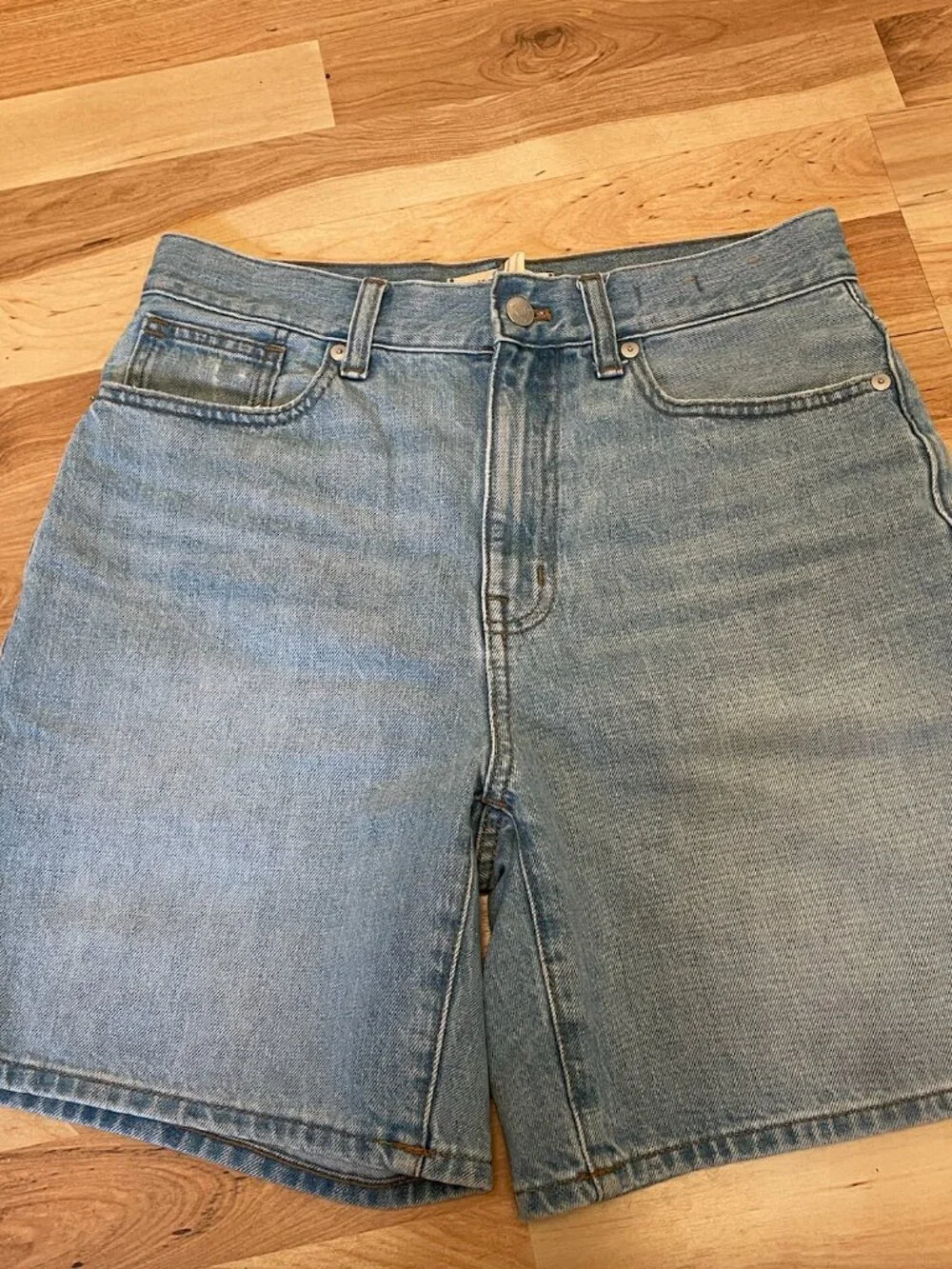 Madewell Baggy Jean Shorts Sz 26